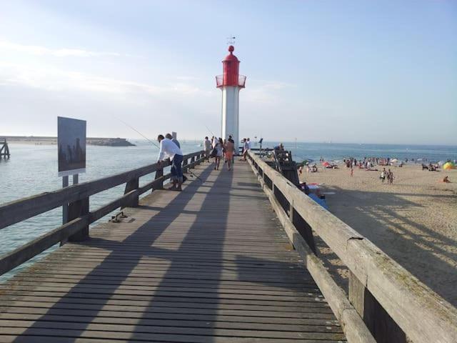Un Chez Soi Bord De Mer Trouville-sur-mer Exteriör bild